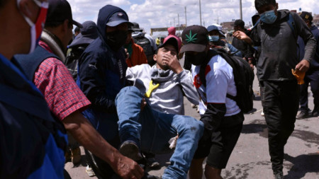 Изнасят демонстрант, ранен при сблъсъците в Хулиака, 9 януари 2023 г.