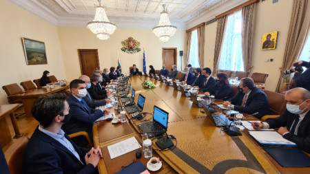 Заседание на Министерски съвет, 5 януари 2022 г.