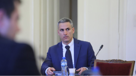 Парламентарната група на Демократична България единодушно ще подкрепи предложения кандидатурата