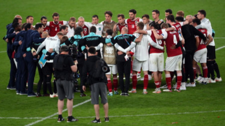 Канцлерът на Австрия Себастиан Курц поздрави националния отбор по