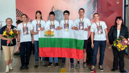 Националният отбор на България от Международната олимпиада по астрономия