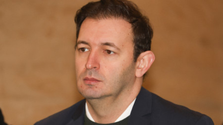 Никола Барбутов