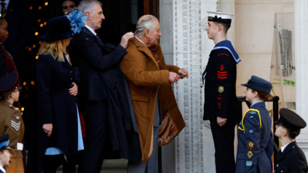 Крал Чарлз Трети посети градския съвет в Лутън, 6 декември 2022 г.