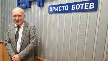 Владимир Данчев 