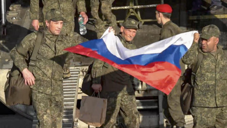 Освободени руски военнопленници.