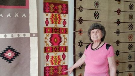 Мария Йорданова - чипровски килими 