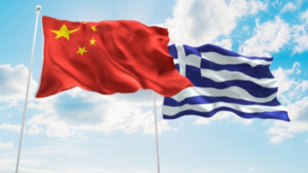 Гърция не планира да прекрати икономическите си взаимоотношения с Китай