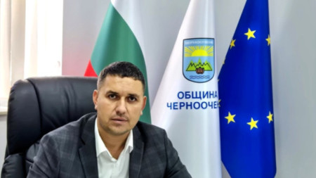 инж. Айджан Ахмед