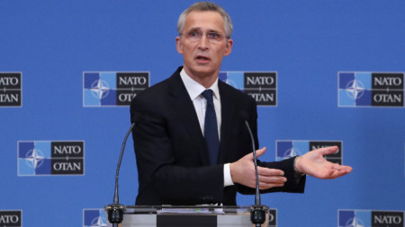 НАТО никога няма да се съгласи да изтегли войските си