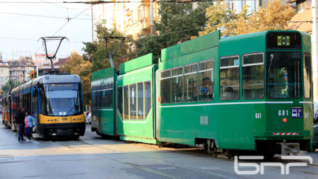 Столичните трамваи използват доста по-скъп промишлен ток.