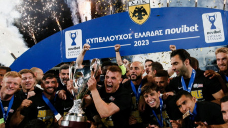 АЕК спечели и титлата в Гърция