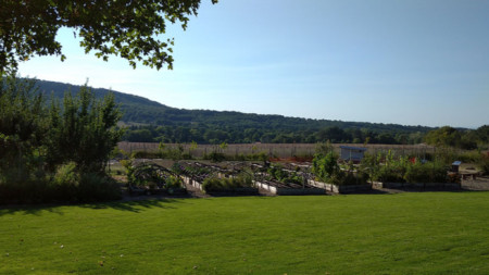 Изглед от фермата