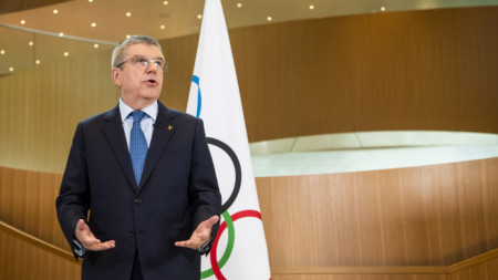 Международният олимпийски комитет МОК разреши на руските членове на организацията