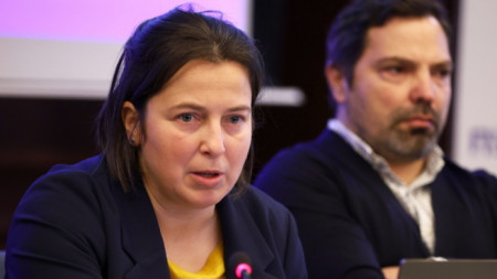 Ива Лазарова