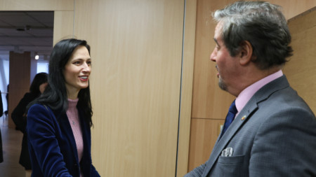Мария Габриел с посланика на Белгия Фредерик Мьорис.