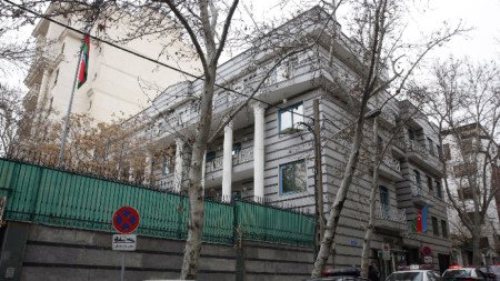 Сградата на посолството на Азербайджан в Техеран