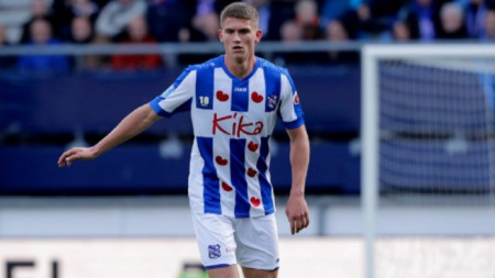 Свен Ботман е пред трансфер в Ливърпул