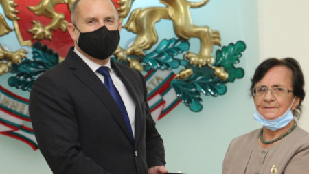 Президентът Румен Радев и журналистът Даниела Кънева