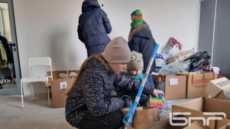 България се справя добре с бежанската вълна от Украйна заяви