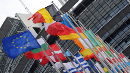 Европейската комисия одобри помощ от 60 милиона лева за компенсации