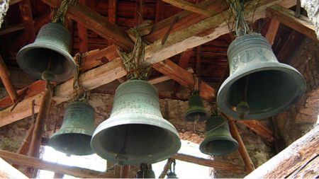 Цъкровни камбани