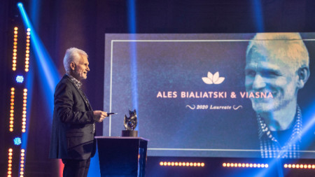 Алес Беляцки при получаването на Нобеловата награда в Стокхолм - 3 декември 2022