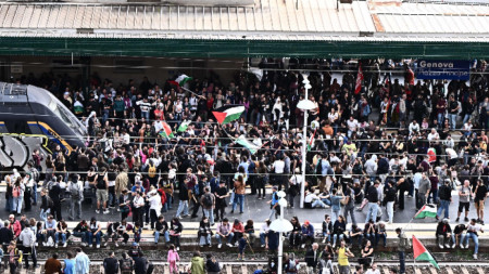 Протест на жп гарата в Генуа на 03.10.2025 г.