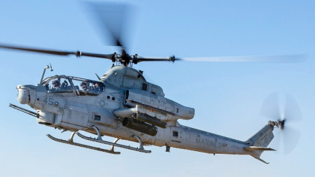 Щурмови хеликоптер Bell AH-1Z Viper