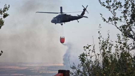 Firefighting helicopter in Sungurlare