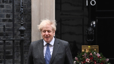 Британският премиер Борис Джонсън ще проведе среща днес с представители