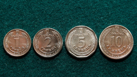 Монети с номинална стойност 1, 2, 5 и 10 украински гривни (UAH), архив.