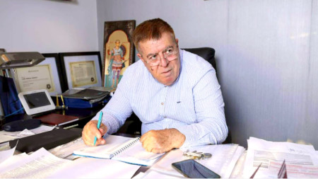 Бенчо Бенчев е водач на листата на „Граждани за общината“ и влиза в местния парламент заедно с колегата си Красимир Батилов