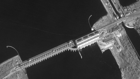 Сателитна снимка на водохранилището край Нова Каховка, Херсонска област на Украйна