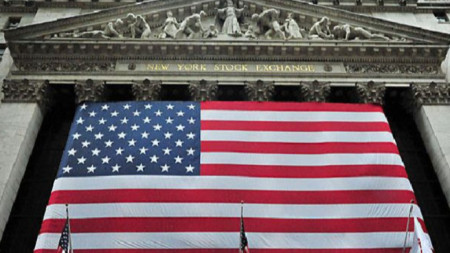 Американските фондови борси се оцветиха в червено за втора поредна