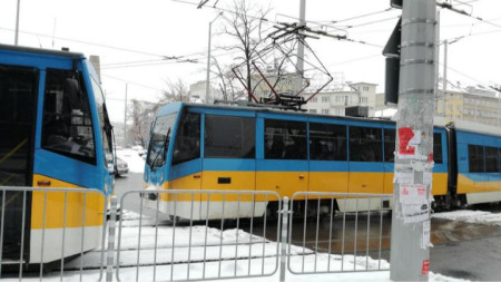 Блокирал трамвай на Руски паметник