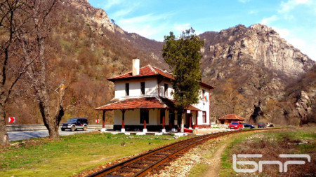 Bahnhof Zepina