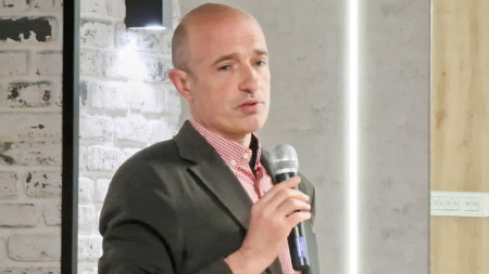 Prof. Ivan Gruev