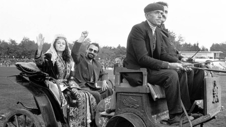  Сватбата на Ахмед Доган на стадиона