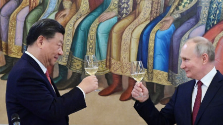 Президентите на Китай Си Цзинпин  (вляво) и на Русия Владимир Путин - Кремъл, Москва, Русия,21 март 2023