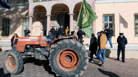 Протест на фермери на остров Лесбос