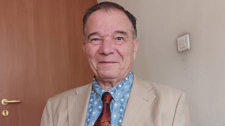 Prof. Budin Mihov