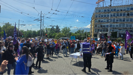 Протест на обществените медии