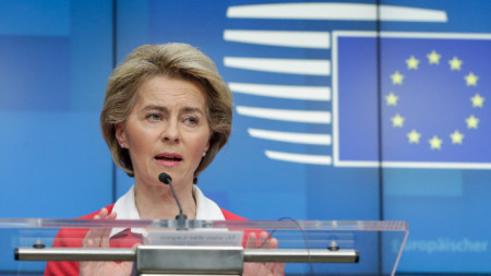 Председателят на Европейската комисия Урсула фон дер Лайен призова останалите