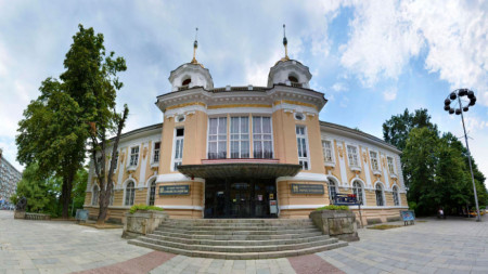 Драматичен театър „Рачо Стоянов“