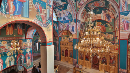 Храмът 