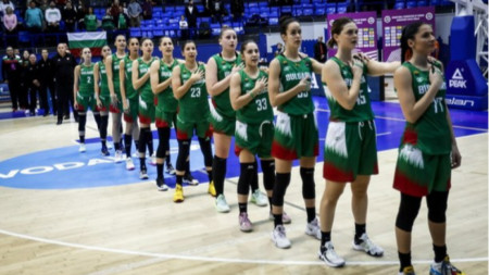 Националният отбор по баскетбол за жени загуби от Сърбия с 51:79 т.