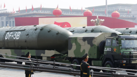 Китай започна изграждането на повече от 100 силоза за междуконтинентални