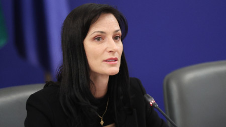 Заместник министър-председателят и министър на външните работи Мария Габриел.