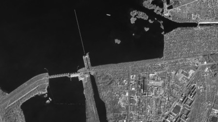 Сателитна снимка на язовира край Нова Каховка