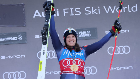 Шведската ветеранка в алпийските ски Сара Хектор постигна третата си